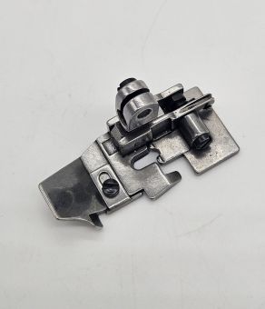 ZJ B9000-70 Лапка прижимная 10005874 (original)